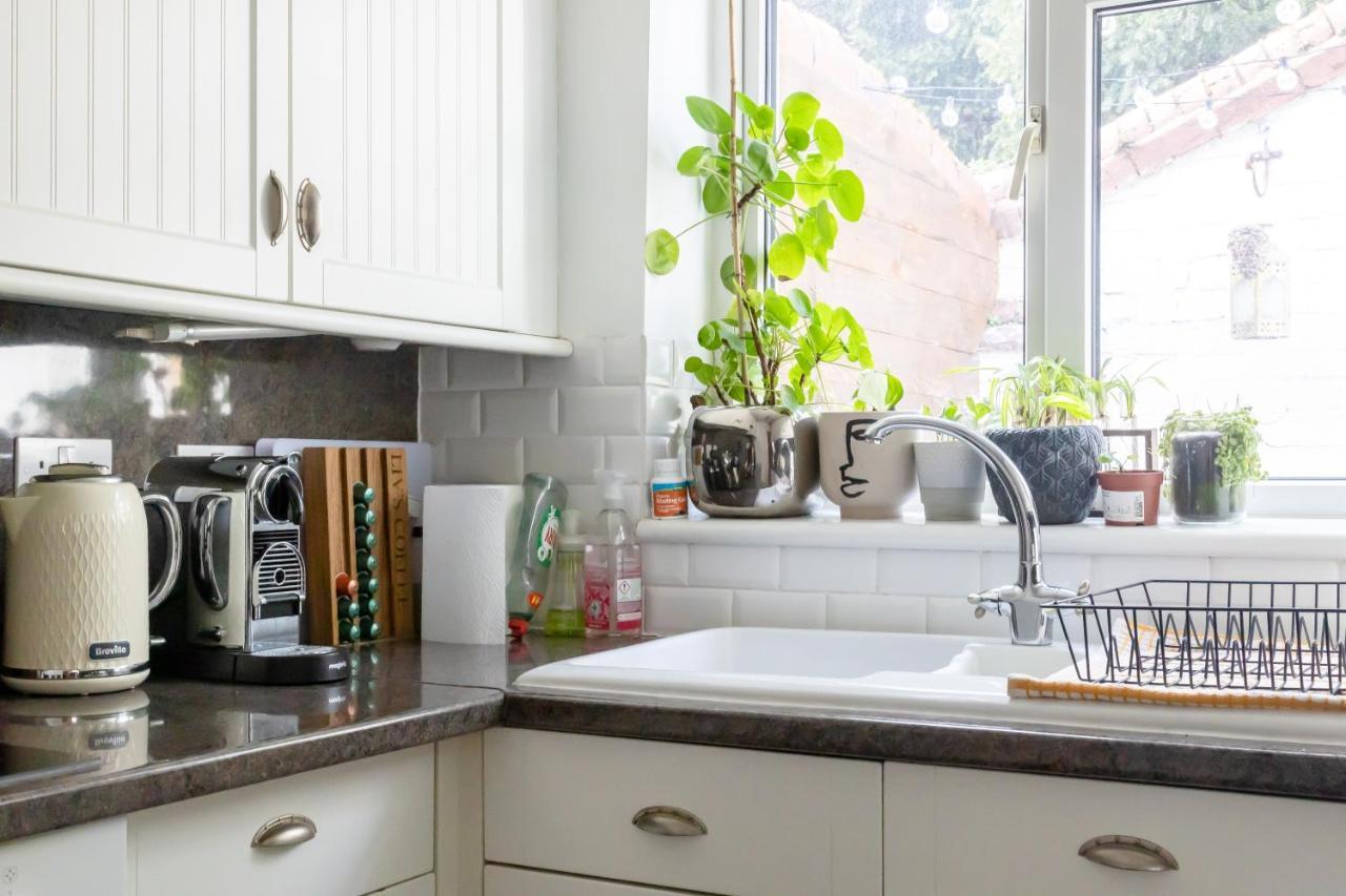 Hereford City - St Owens Terrace - Comfortable & Spacious Well Presented Three Storey House, Perfect For A Weekend Away & Exploring The City On Foot - Hosted By Rentmyhouse Exterior foto